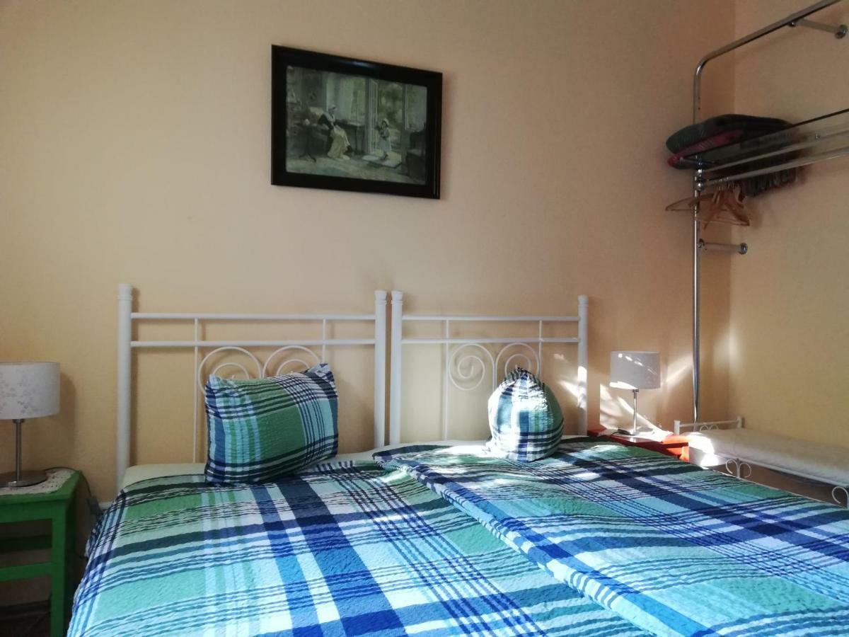 Acasa Bed & Breakfast Φραγκφούρτη Εξωτερικό φωτογραφία