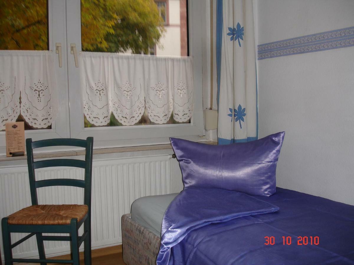 Acasa Bed & Breakfast Φραγκφούρτη Εξωτερικό φωτογραφία