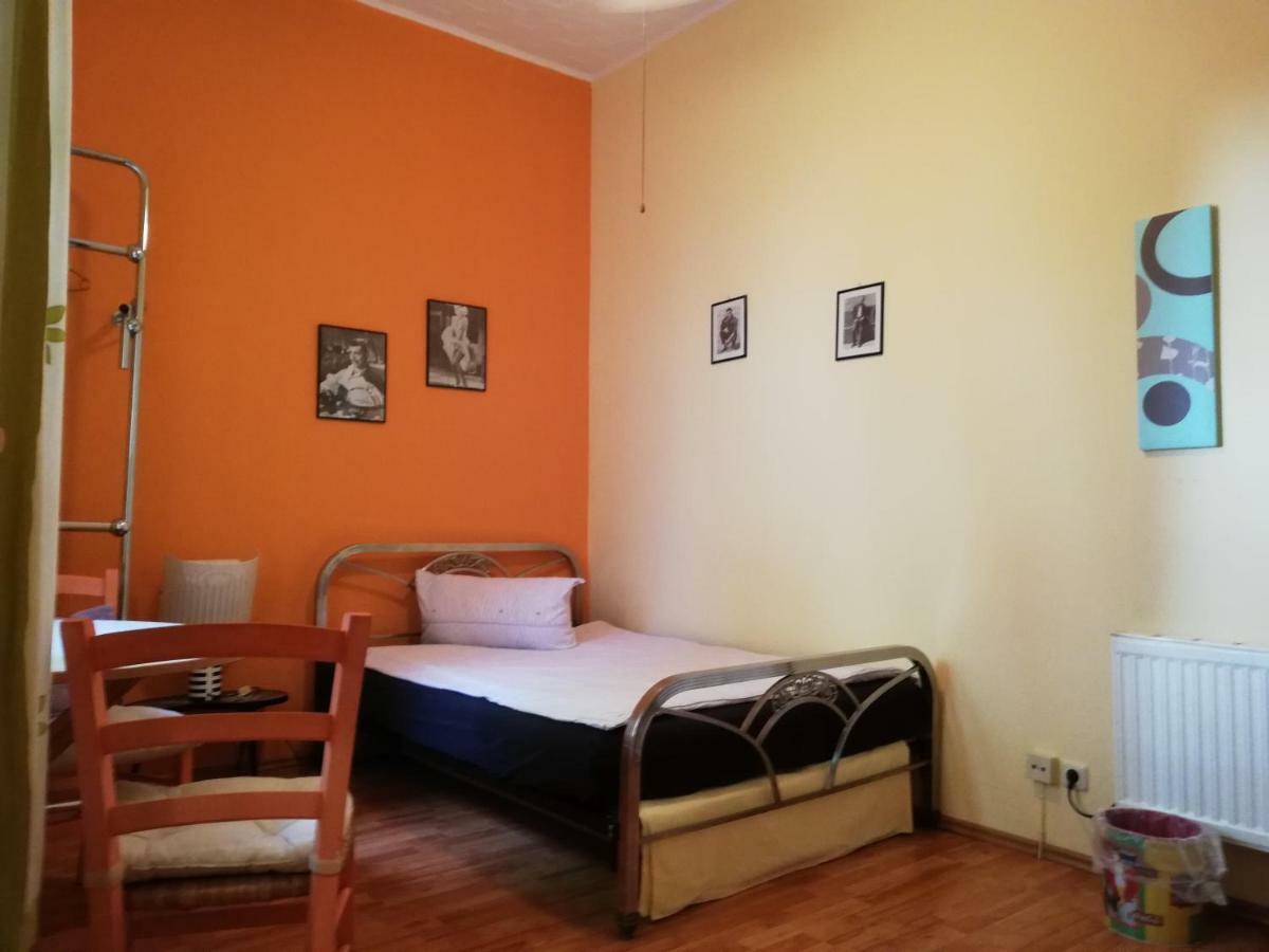 Acasa Bed & Breakfast Φραγκφούρτη Εξωτερικό φωτογραφία